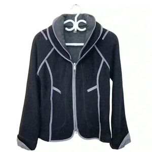 Spanner gorgeous jacket/sweater, black w  gray trim 2 way zipper, 2 front…